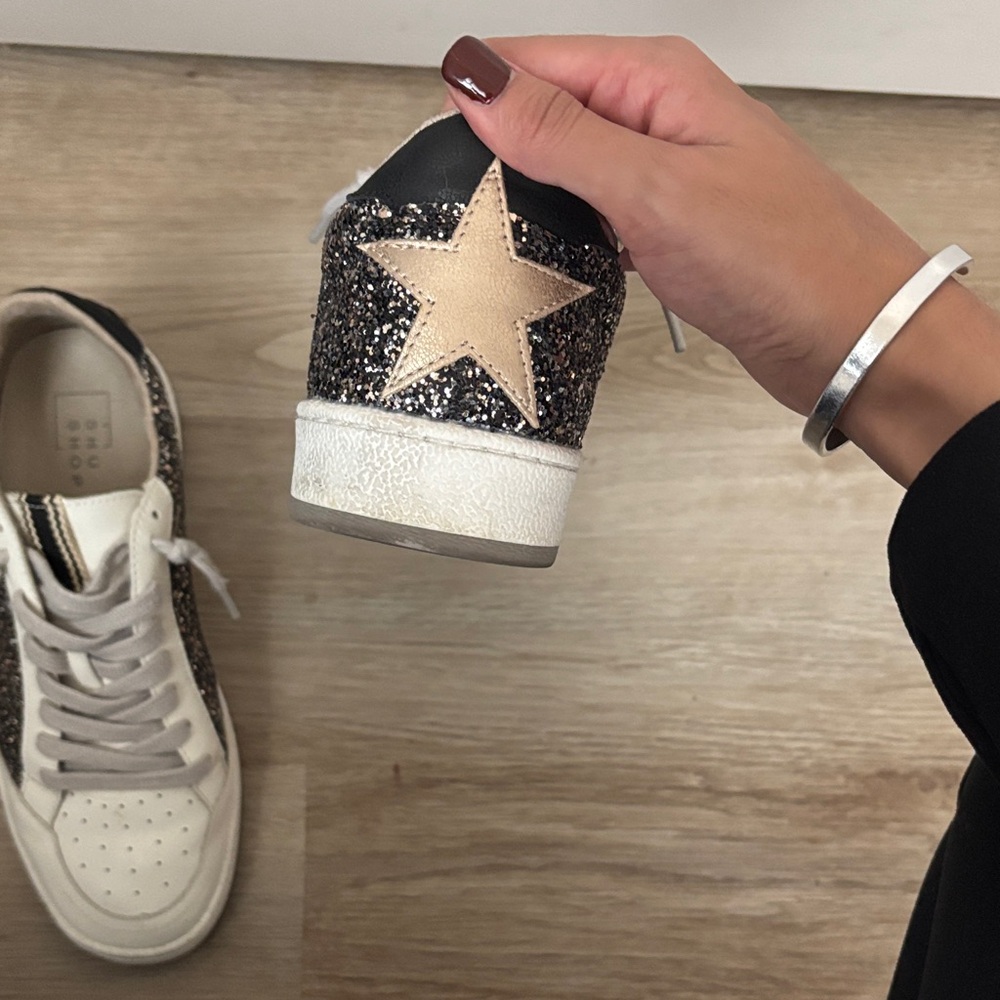 ShuShop Black and White Sneakers - Picture 3 of 3